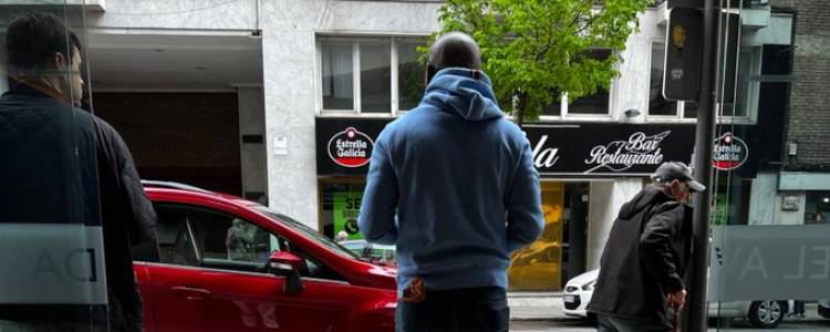 Active and Passive Prophecy